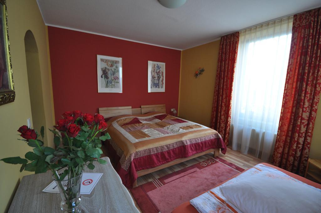 Hotel Restaurant "Athen" Münstermaifeld Eksteriør bilde