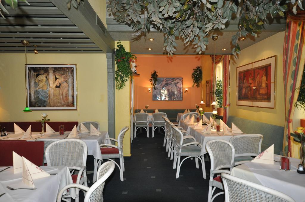 Hotel Restaurant "Athen" Münstermaifeld Eksteriør bilde